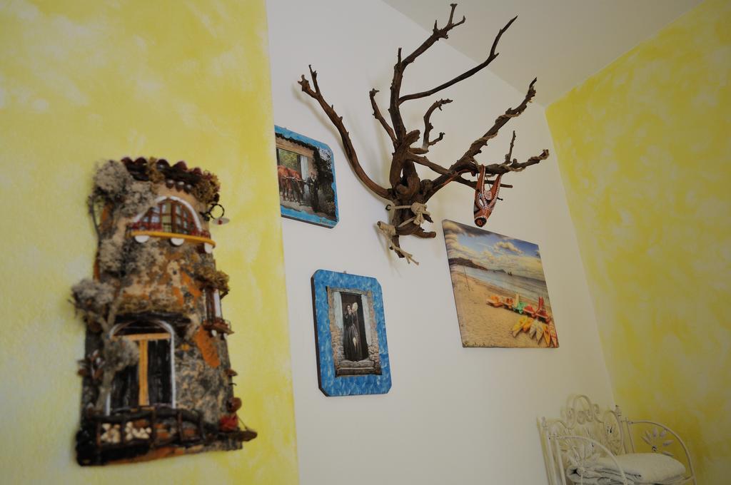 Bed and Breakfast La Pavoncella Тортолі Екстер'єр фото